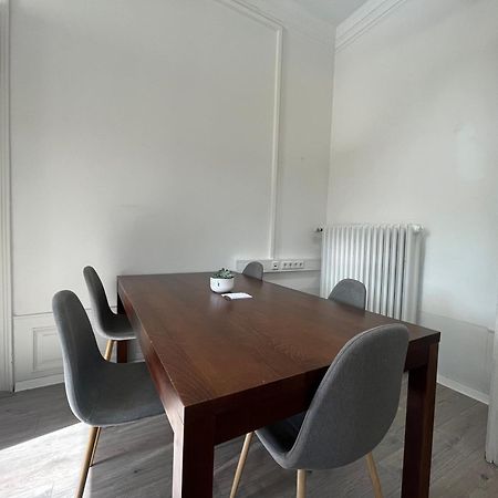 Simplex Apartments Am Ettlinger Tor Spacious คาร์ลสรูเฮอ ภายนอก รูปภาพ