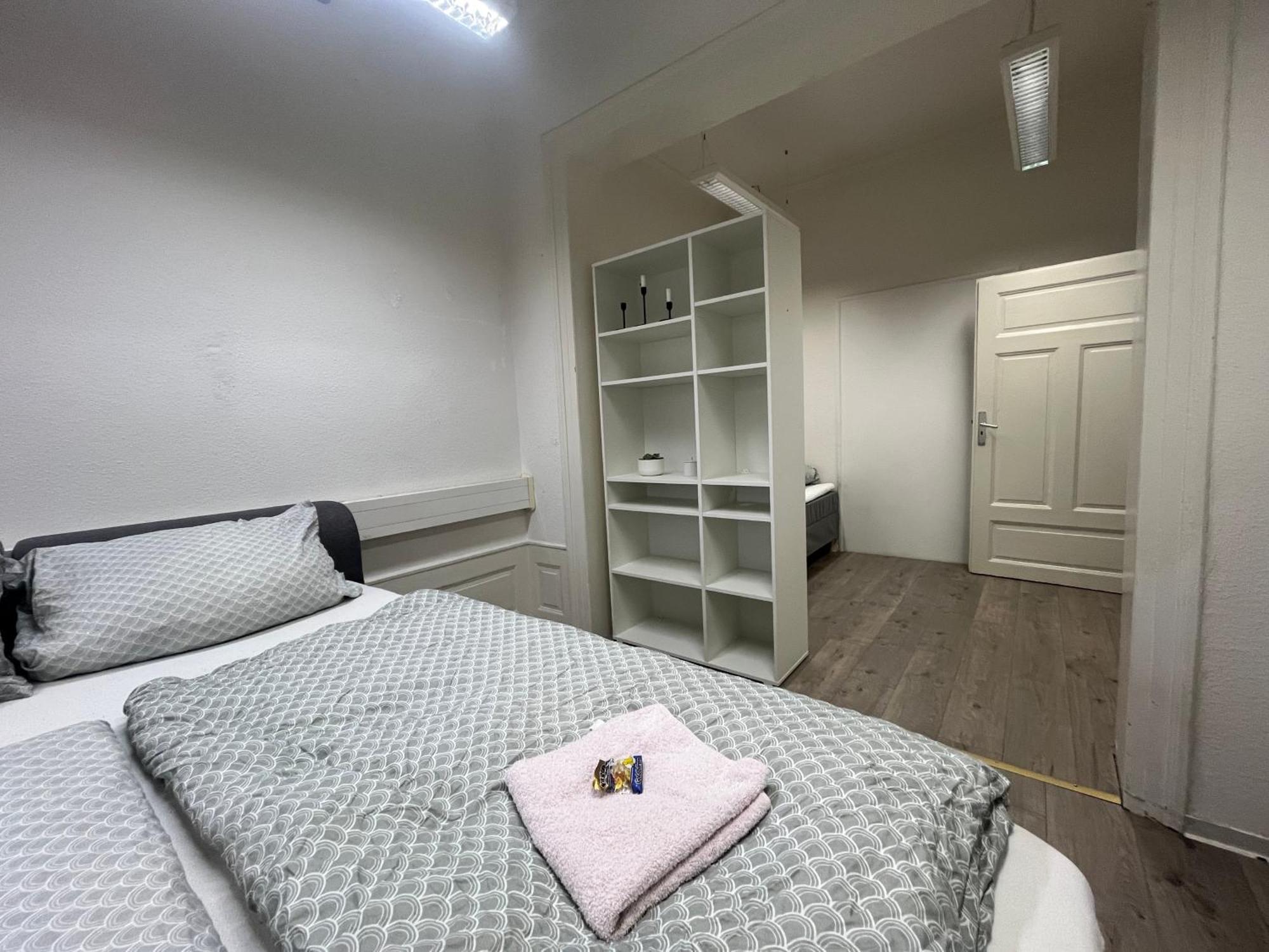 Simplex Apartments Am Ettlinger Tor Spacious คาร์ลสรูเฮอ ภายนอก รูปภาพ
