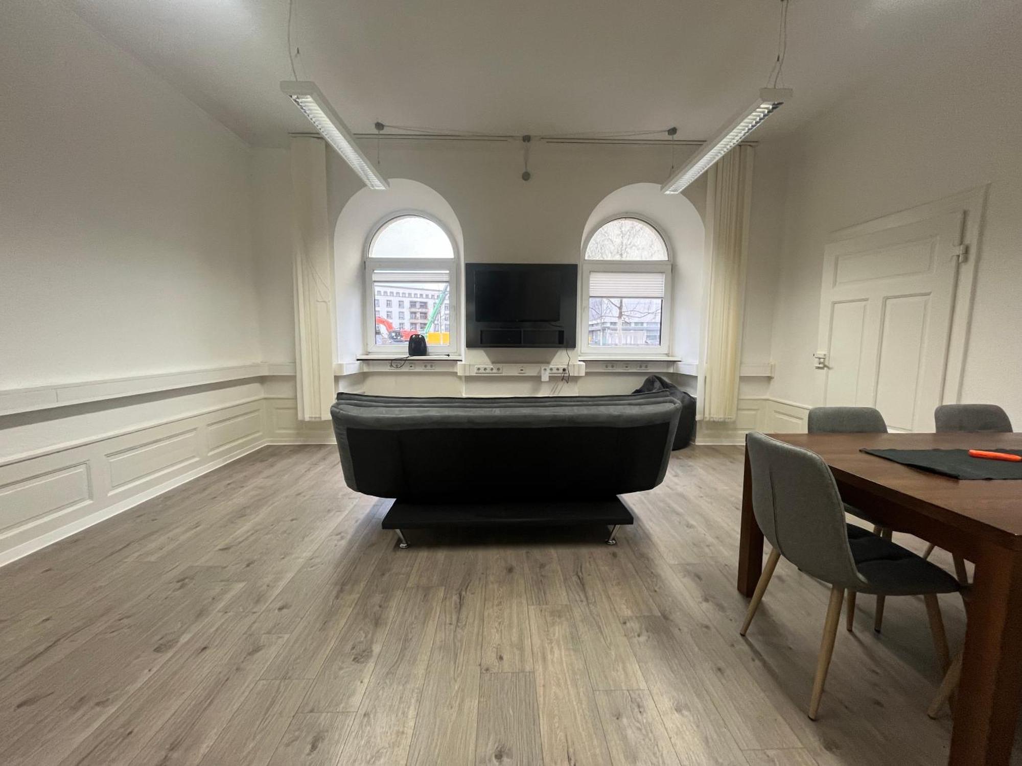 Simplex Apartments Am Ettlinger Tor Spacious คาร์ลสรูเฮอ ภายนอก รูปภาพ